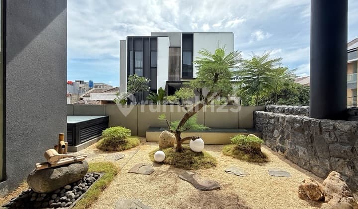 Rumah 2 Lantai Tema Zen House Modern di Sunrise Garden Jakarta Barat