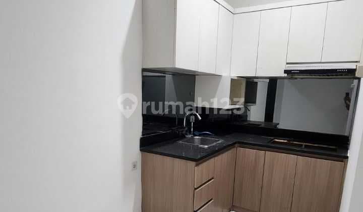 For Rent 4-Story House in Jelambar Minimum Lease 2 Years