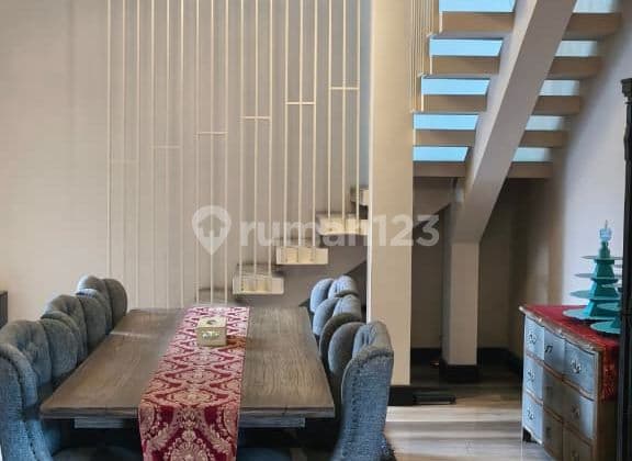 Sold Luxury 2-Story House at Komp Pengairan Cijagra, Furnished, Bandung Fn