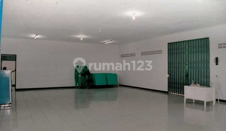 Warehouse for rent at Jalan Sumur Bor (Cilame) Warehouse, Ngamprah, Bandung.