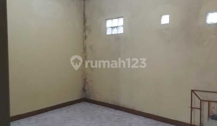 House for Sale in Taman Cibaduyut Indah, Bandung