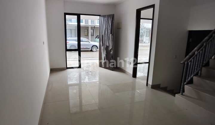 Rumah Milenial Pik 2, Uk 6 X 12,5 Kosongan Ready, 3 + 1Kt, Harga Sewa 60Jt/Thn Only Nego