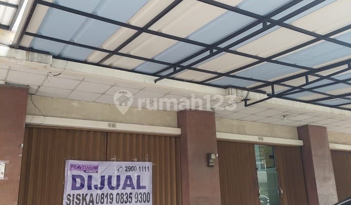 Ruko Golden Boulevard, Ruko 3 Lantai, Posisi Jalur Utama, Pintu Keluar Masuk, Ada Canopy
