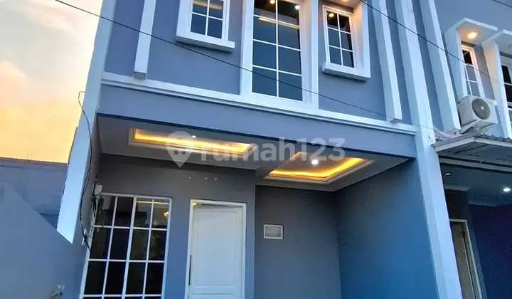 "Cluster House New Building Ready to Move In Jatiwarna"