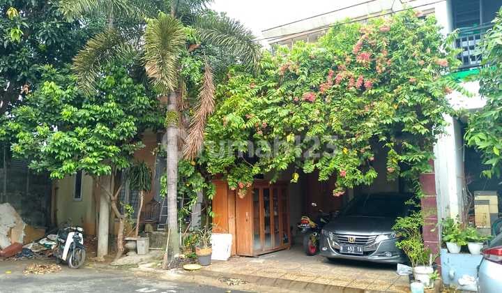 Rumah Lelang Cluster Catalina Graha Raya Tangerang Selatan