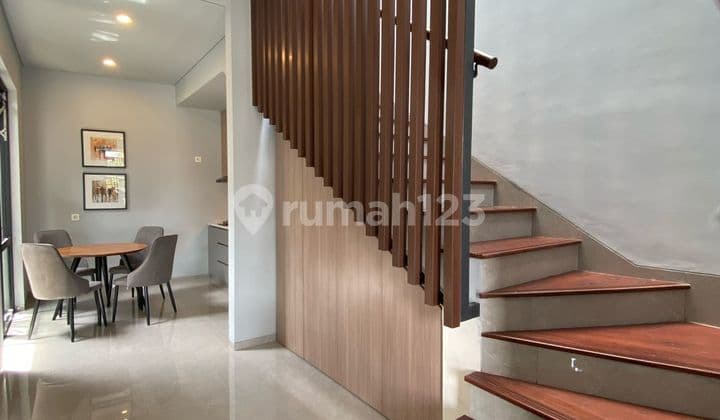 Rumah baru modern free furnish di yogjakarta