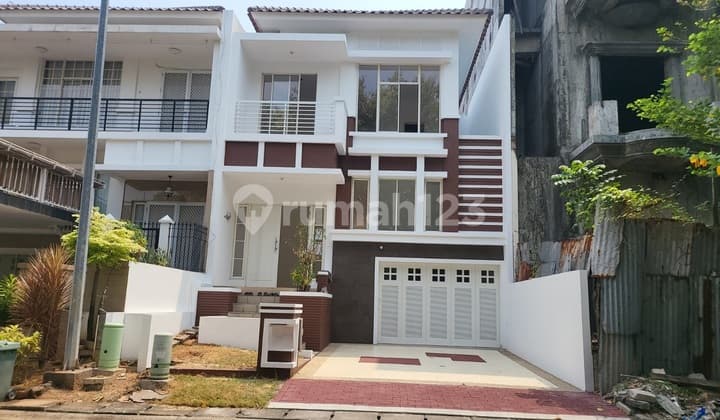 Rumah PIK Crown (Ukuran 8x23 m)