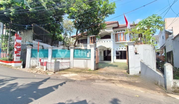 Rumah Dua Lantai Di Cijantung Jakarta Timur Lokasi Strategis Dan Bebas Banjir