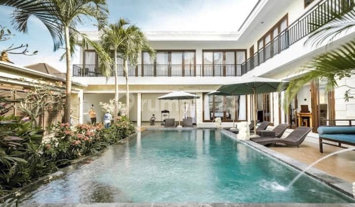 Villa Cantik Dengan Kolam Renang Di Ungasan Kuta Selatan Bali