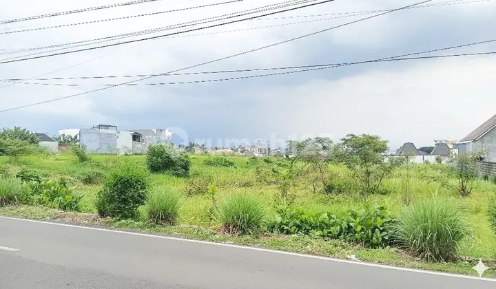 Strategic, Large, Cheap Land on the Main Dieng Atas Road, Malang