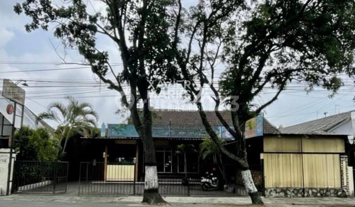 Tempat Usaha Resto Cafe Strategis Murah Poros Jalan La Sucipto Blimbing Malang