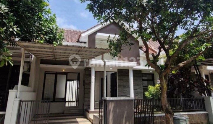 Rumah Modern Minimalis Terdepan Greenland Tidar Malang