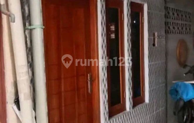 Rumah Dua Lantai Murah Jembatan Lima Masuk Gang
