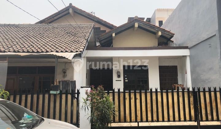 Rumah Petojo Sabangan 2 Lantai Dijual Murah