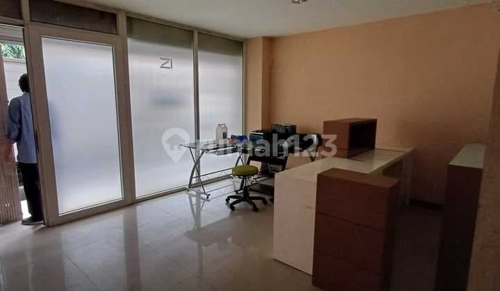 Ruko Daan Mogot Grogol Tiga Lantai Dekat Citraland