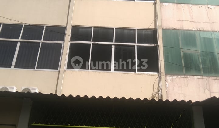 Ruko Jembatan Lima Keramat Jalan Tambora Disewakan