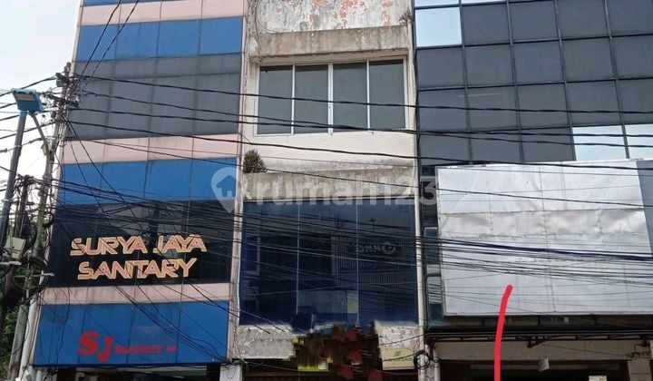 Ruko Pinangsia Glodok Tiga Lantai Murah