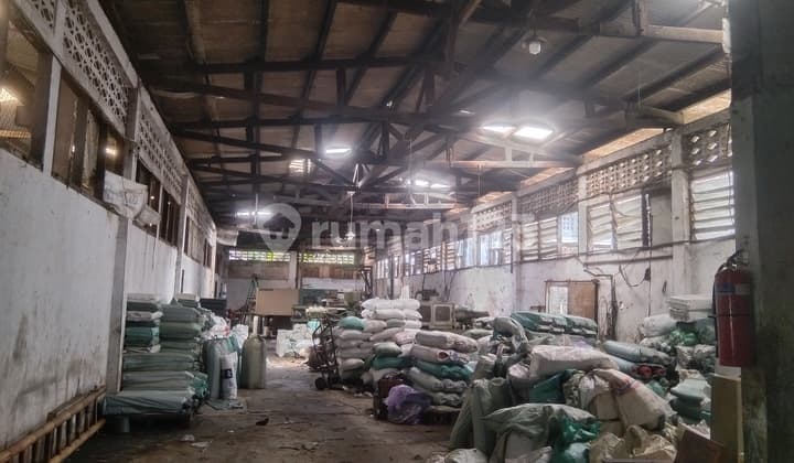 Gudang Industri Kalideres Tegal Alur Akses Kontener