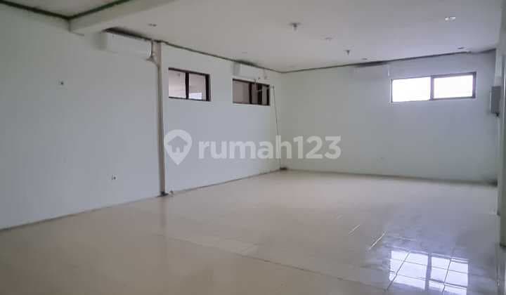 Gedung/kantor/gudang Karawaci Ada Lift Plus Ac 2pk 6 Unit