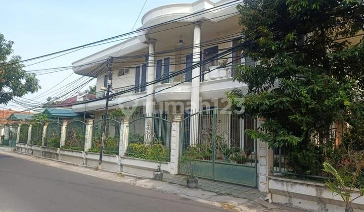 Rumah Mewah Sukamanah Tangerang Kota Jual 9 Milyar Nego