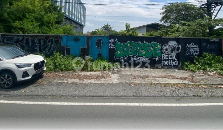 Strategic Land with Office and Warehouse Permits on West Ring Road