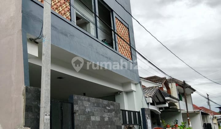 Dijual Rumah Kost Ekslusif di Gejayan, Dekat Amplaz
