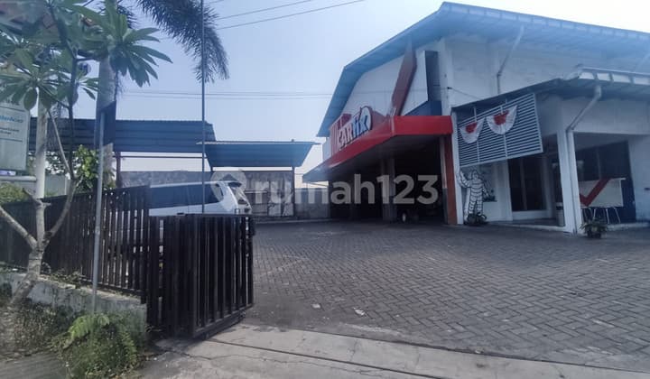 Tanah Luas Bonus Bangunan Cocok Untuk Usaha Lokasi Kasihan Bantul..