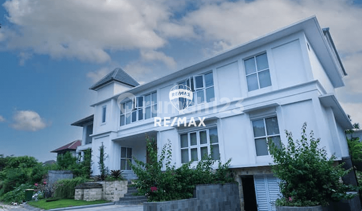 For Rent Luxury 5 Bedroom Villa With Golf Course View - Pecatu