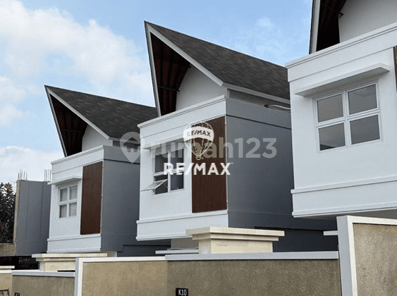Dijual - Brand New Villa Modern Tropis di Ungasan, Bali