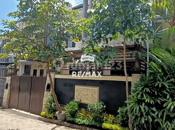 Dijual Rumah Siap Huni di Lokasi Strategis - Semi-Furnished!