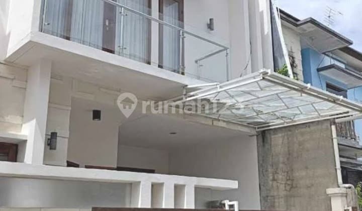 Dijual Rumah Lantai 2, Berlokasi di Sidakarya, Denpasar Selatan