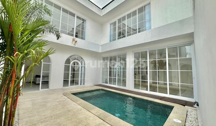 Villa Beautiful In Berawa Canggu