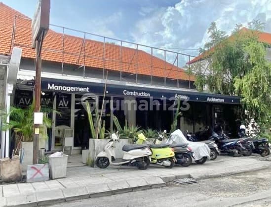 Ruko Strategis di Raya Semat Berawa Canggu