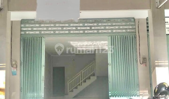 Strategic Shop House on Raya Mahendradatta Denpasar