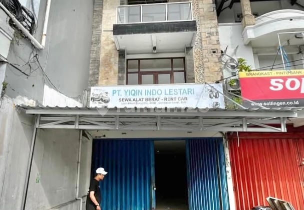 Strategic Shop House on Raya Imam Bonjol, Denpasar