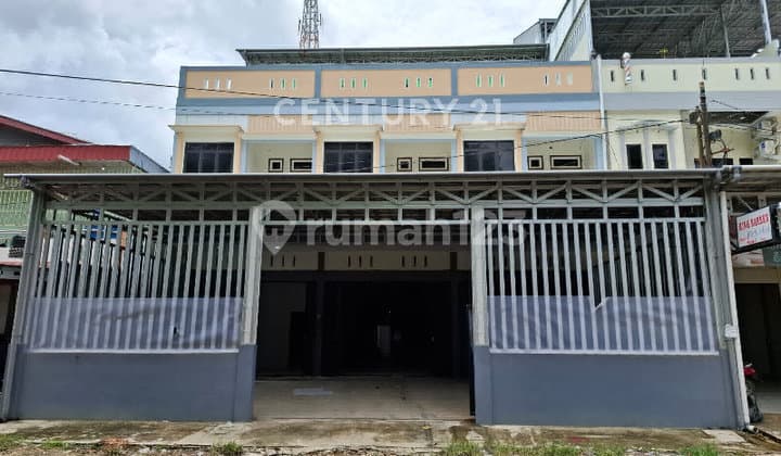 Attached Shophouse Suitable for Office, Cafe or Warehouse in Singkawang City