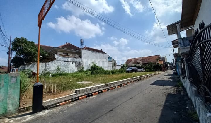 Ready-to-Build Plot Suitable for Residential Development with Toll Gate Access in Malang
