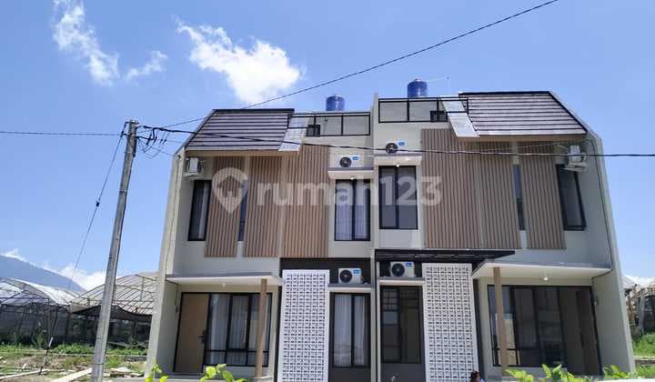 Rumah Villa 2 Lantai di Kota Batu | Cocok untuk Income Harian