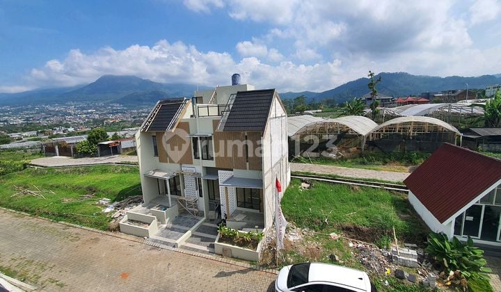 Jual Vila Kota Batu Dengan View Memanjakan Mata