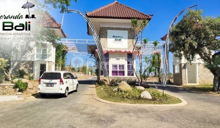 Rumah Pojok Dekat Bsb Dan Rumah Sakit Dan.perbelanjaan