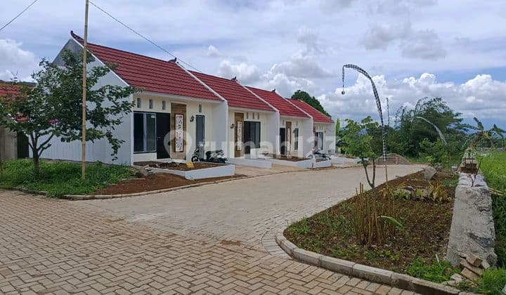Rumah Subsidi Pertama Nuansa Bali Di Sukabumu di Jl. Selakopi-Cijengkol No. 2, Lembursawah, Cicantayan, Sukabumi, Jawa Barat, Indonesia, 43155, Cicantayan