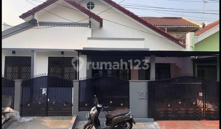 Dijual Rumah Siap Huni, Hadap Selatan. Area Tenang & Nyaman.