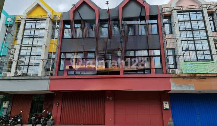 Dijual Ruko Gandeng 3 Lantai Di Sektor 1b Gading Serpong, Dekat Sekolah Pahoa. Siap Huni.