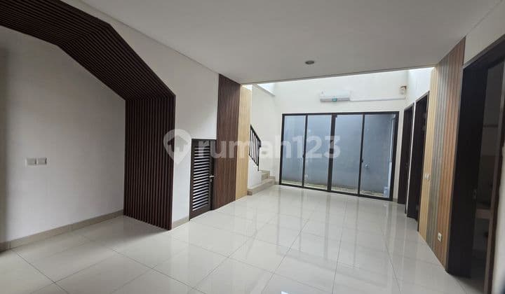 Dijual Rumah Eminent Cluster Prestigia BSD Dekat Ice Aeon Prasmul