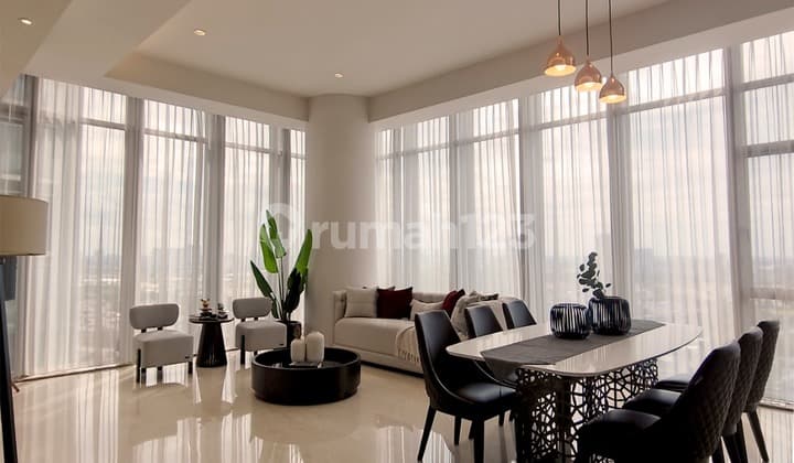 Apartemen 4 Br, Corner Unit, Brand New, Private Lift Saumata, Alam Sutera Tangerang