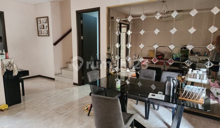 Dijual Rumah Full Furnished The Zora Bsd City Tangerang