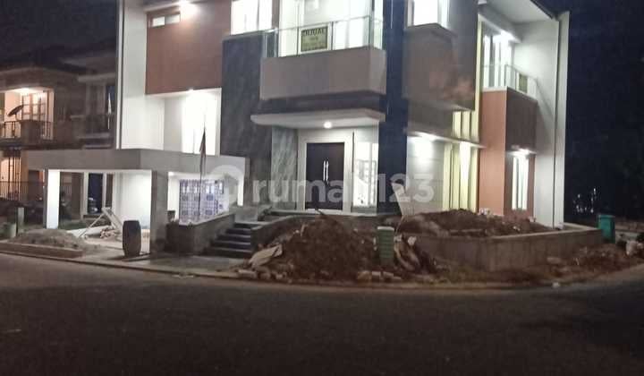 The Green Cluster Vineyard House, BSD City, Tangerang