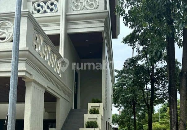 Fully Furnished Hook House, Hylands Greenwich Park Cluster, BSD City, Tangerang