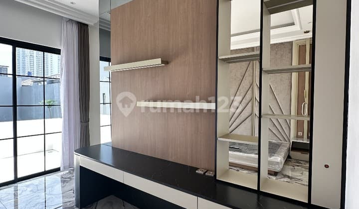 Dijual Rumah Mewah Brand New Full Marmer Cluster Victoria Alam Sutera Tangerang