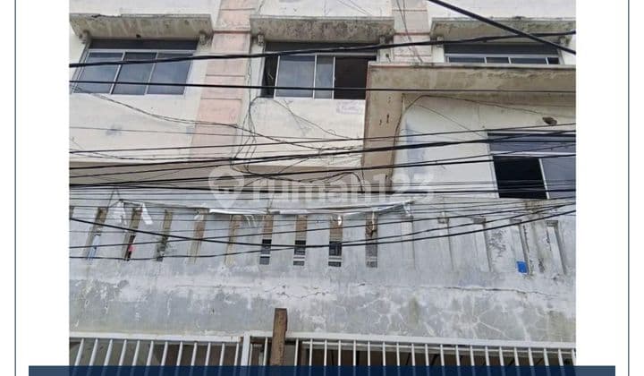 Dijual Cepat Dan Murah Ruko Gandeng 3 Di Tg Priok, Utk Kost2an, Kamar Tidur 16 + Km 16 Luas 800m2 Hanya 4,5 Miliar!! Disewakan Dengan Harga 100jt/thn!! Jakut